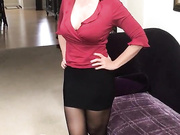 Mindi Mink Therapist - Behind the Scenes