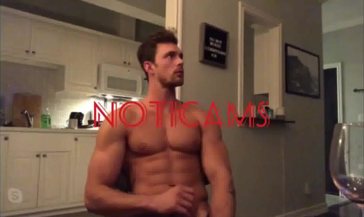 Christian hogue jerk off
