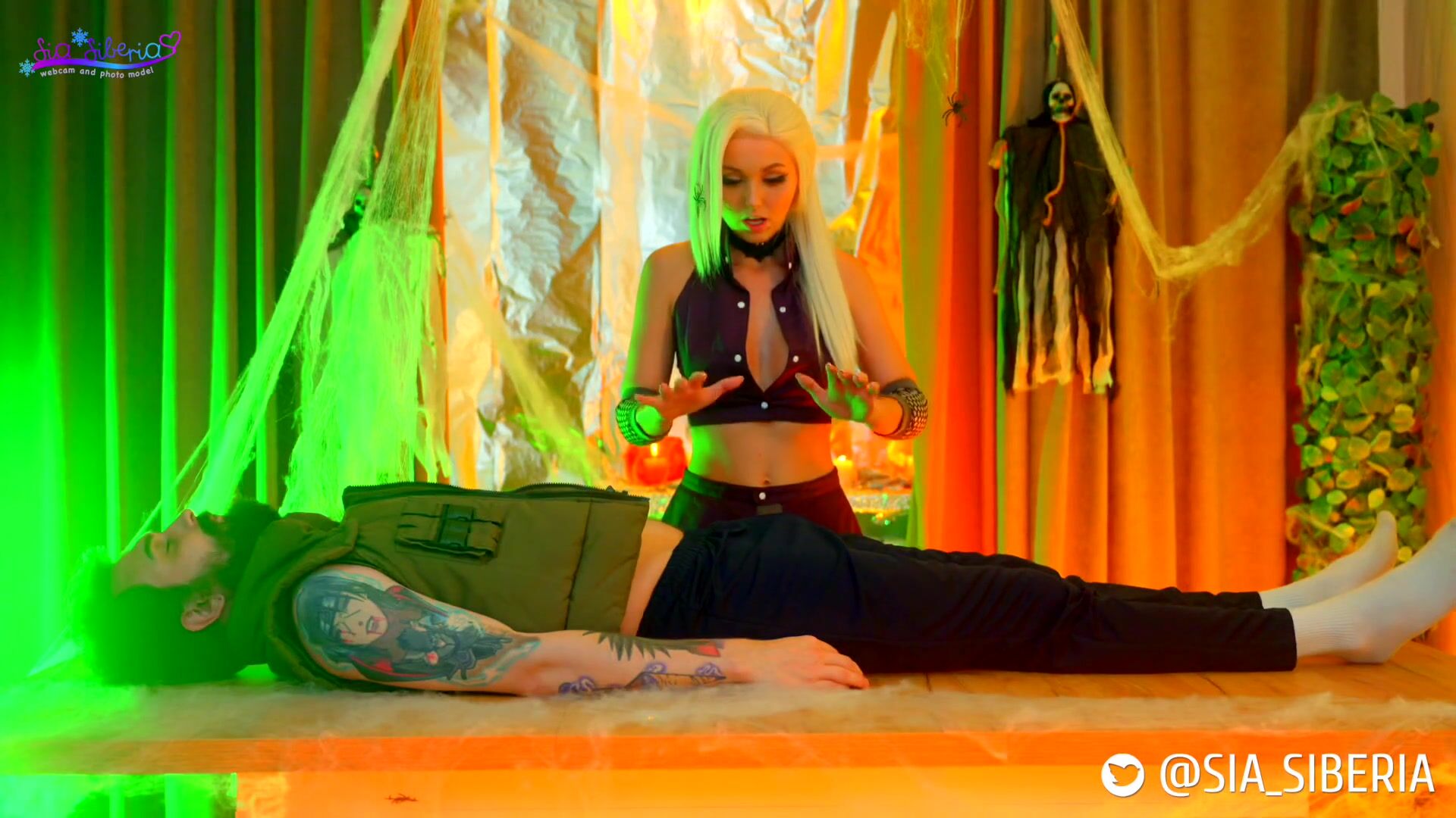 Sia Siberia - Ino Halloween