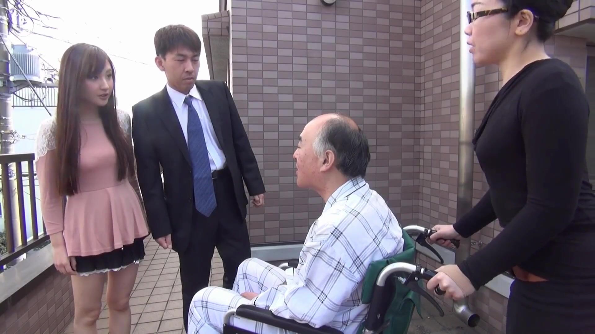 SW-240 It Is Bedridden Daughter-in-law, But With No Yat