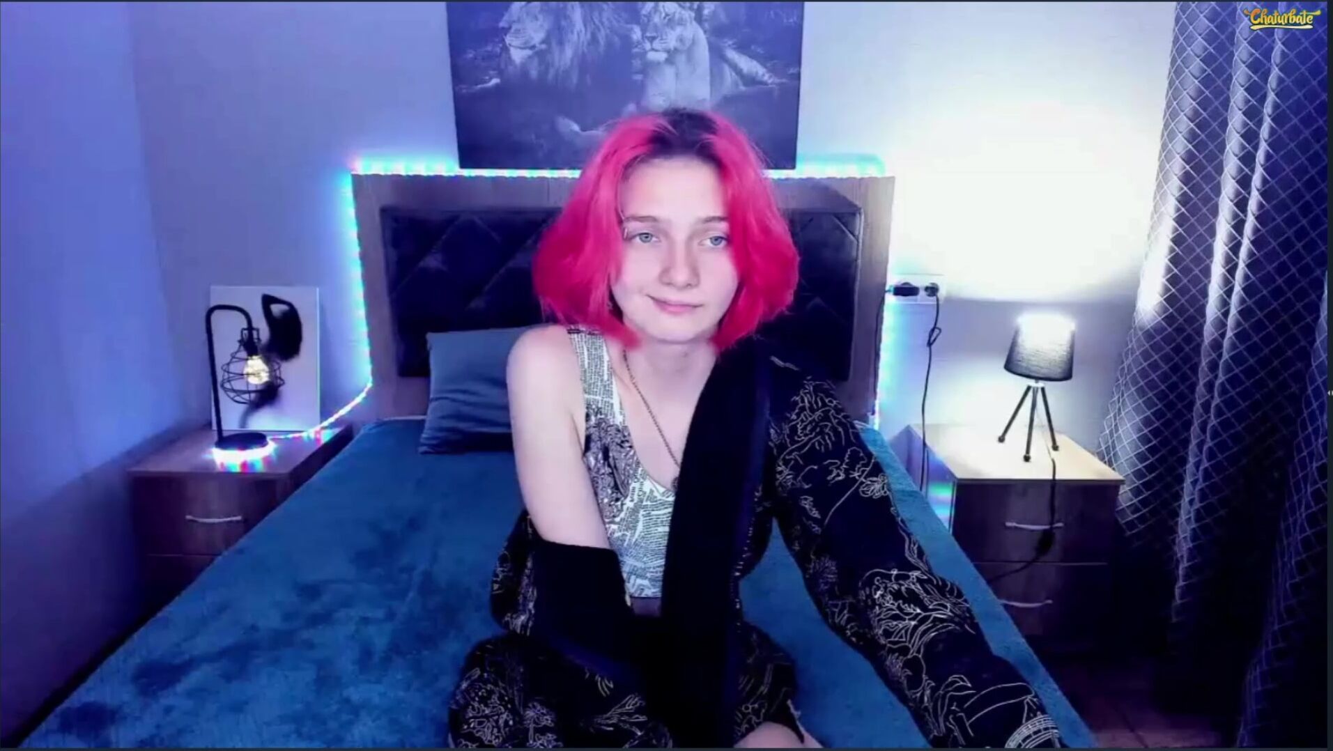 Keramiles "masturbates" in pvt without any desire.