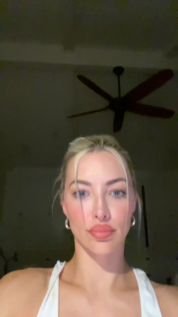 Lindsey Pelas live 13/01/23