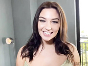 Vivian Taylor Fucks Big Dick Pornstar J-Mac