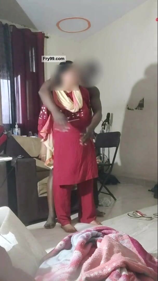 HardBBC1 - Desi Aunty Riding 2