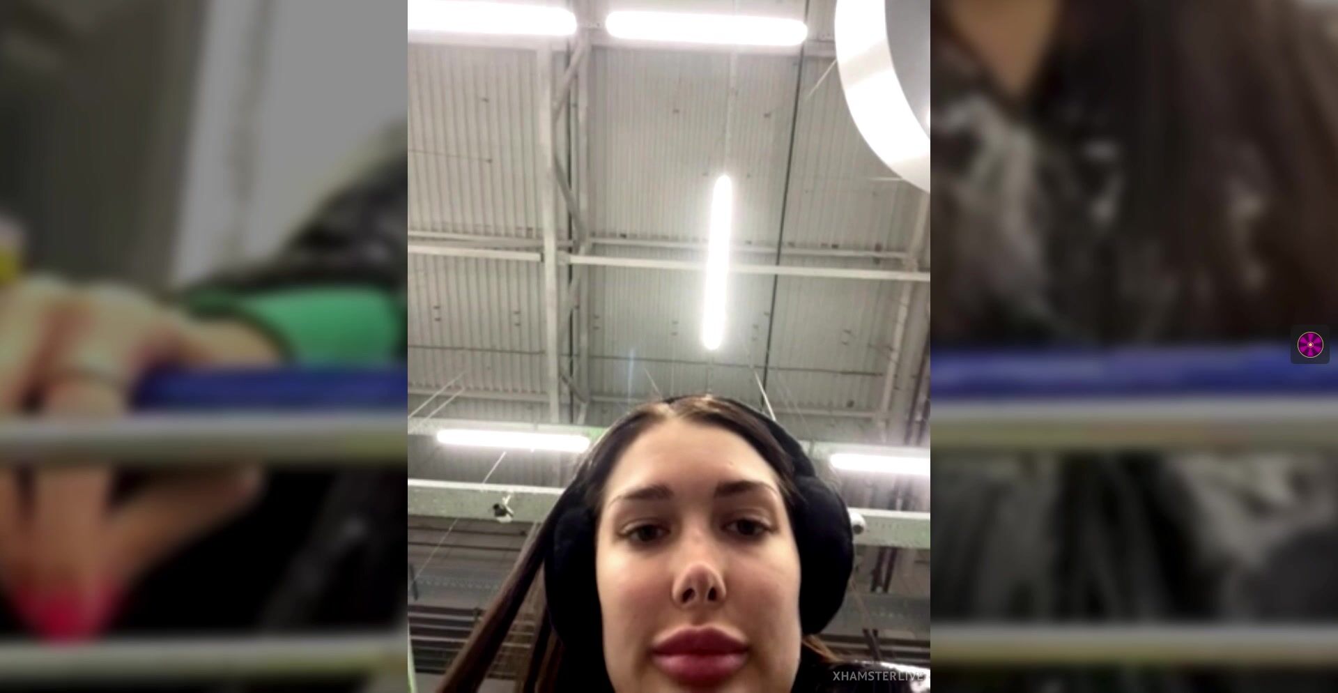 shybabyss get naked in car 20.12.22