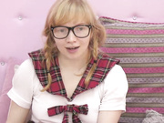 BettyRedhead - 2016-04-05 - 3