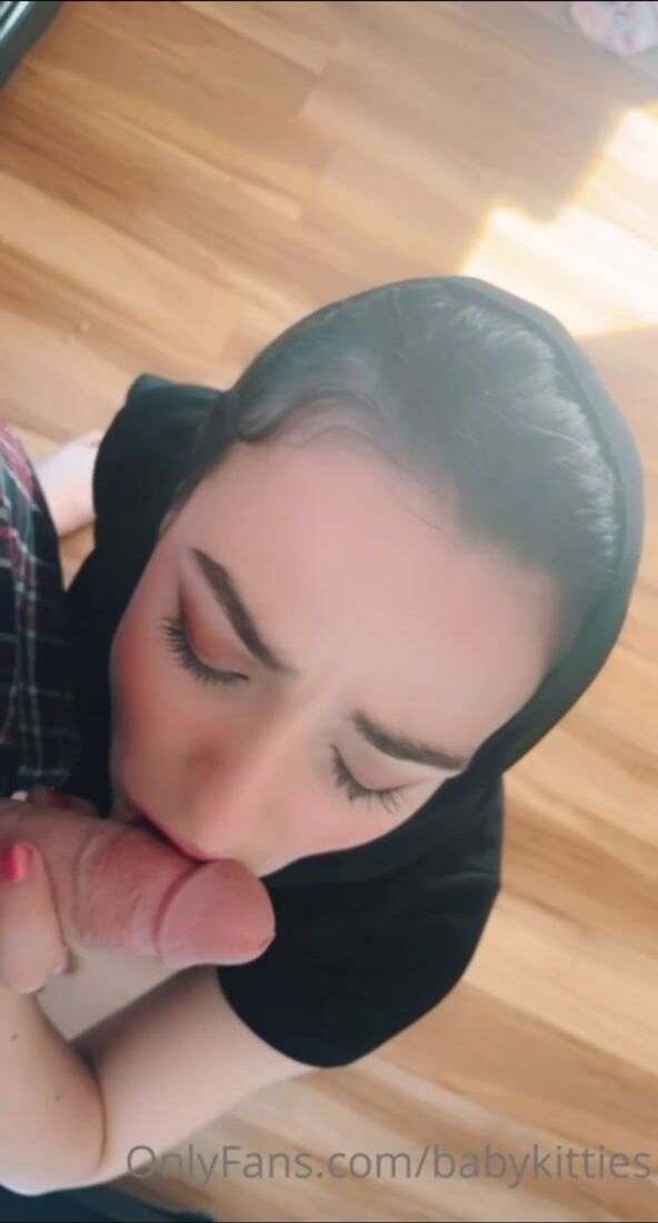 OF babykitties first sex tape