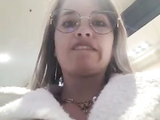 _Marilyn_ lets stranger grab her boobs