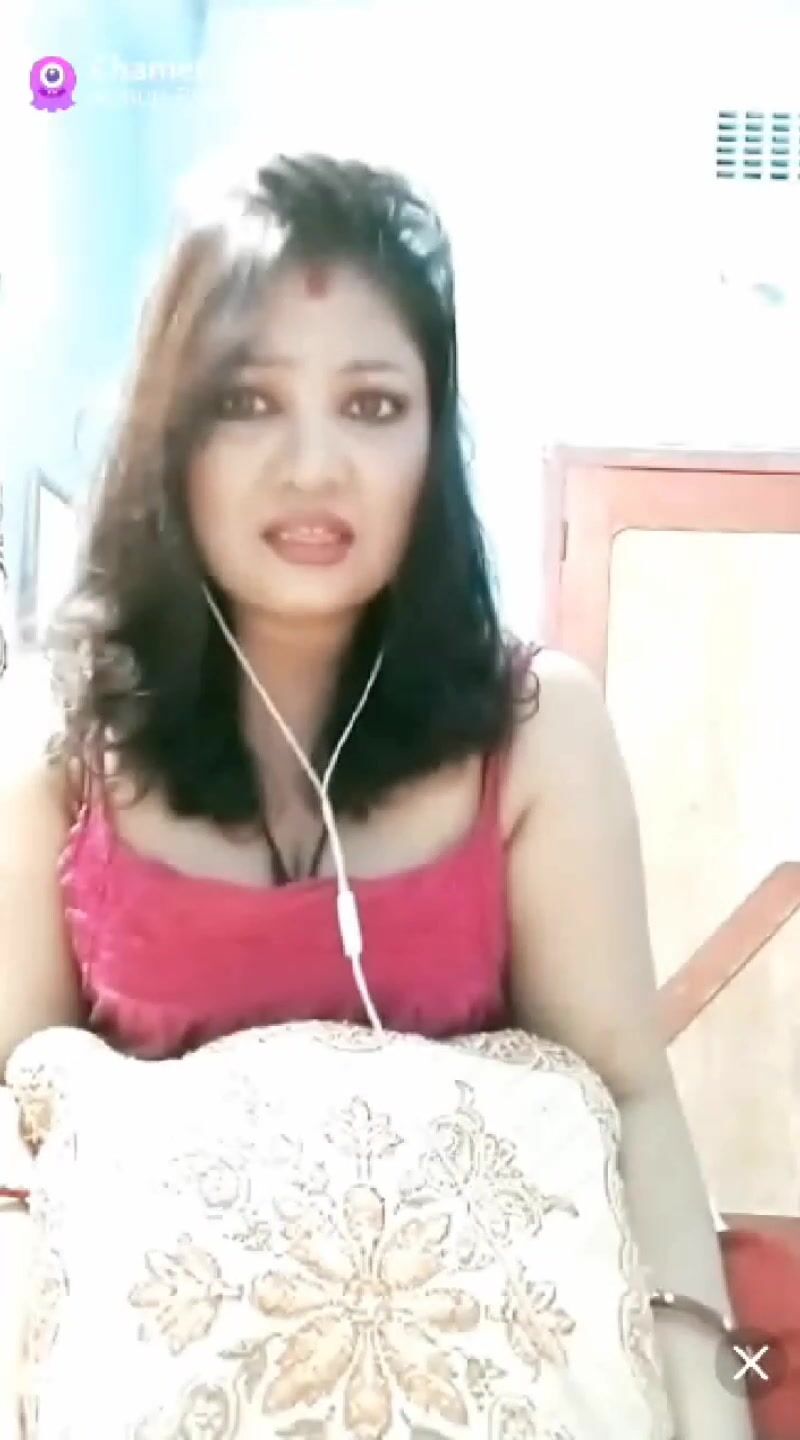 Adhuri Pyaas Showing Boobs & Pussy with Face
