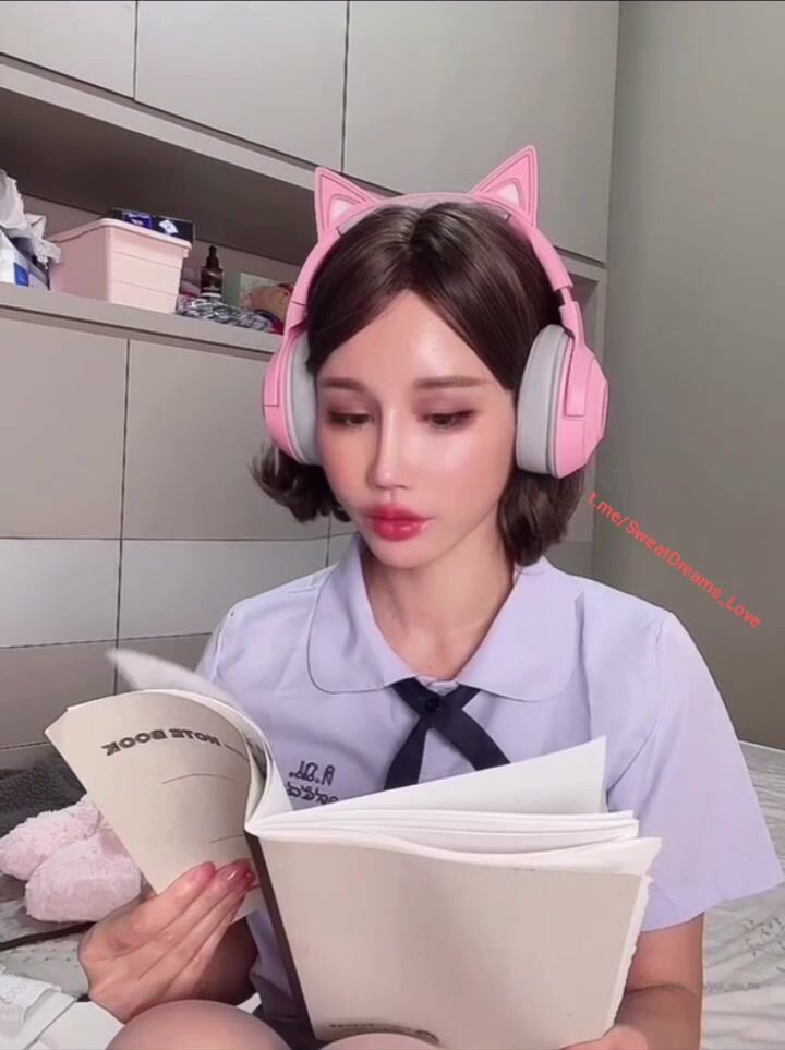 Yui Xin 27