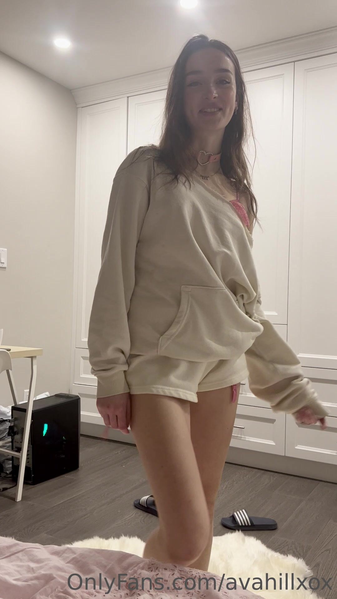 Evana hill desnuda