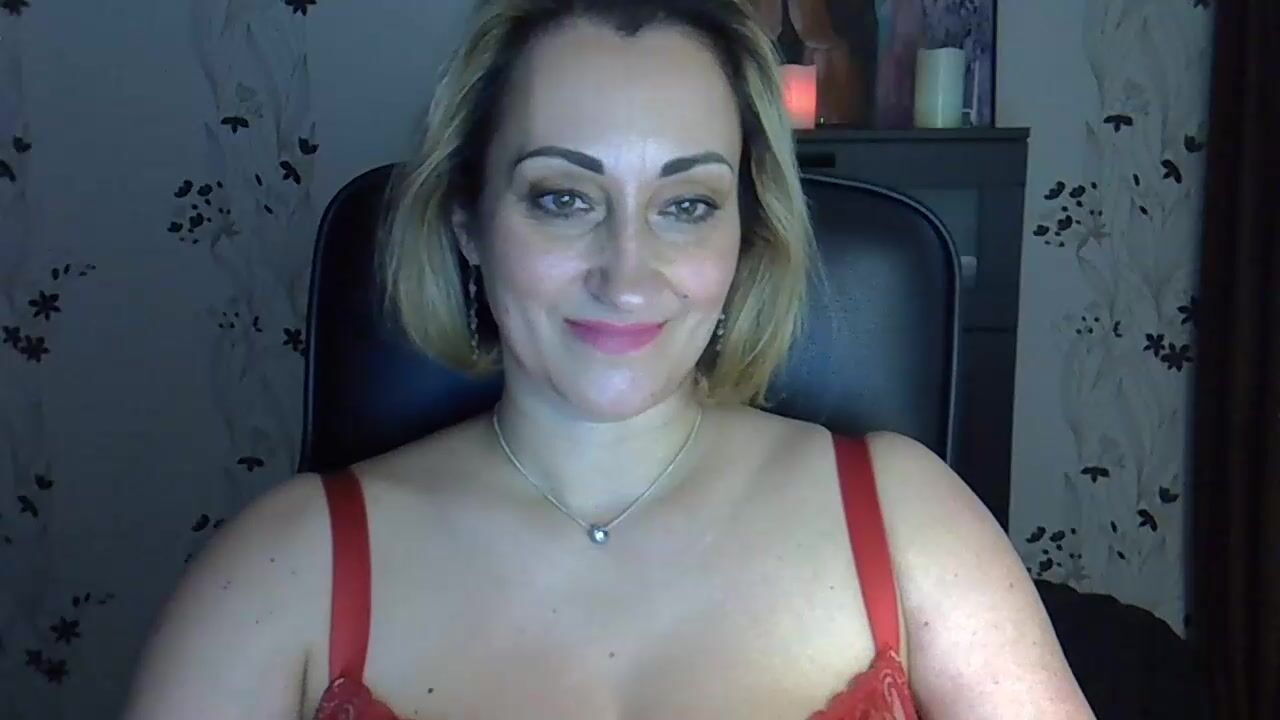 Linda_Whitex