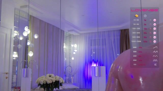 krissone (472) naked oil show 2023 04-22