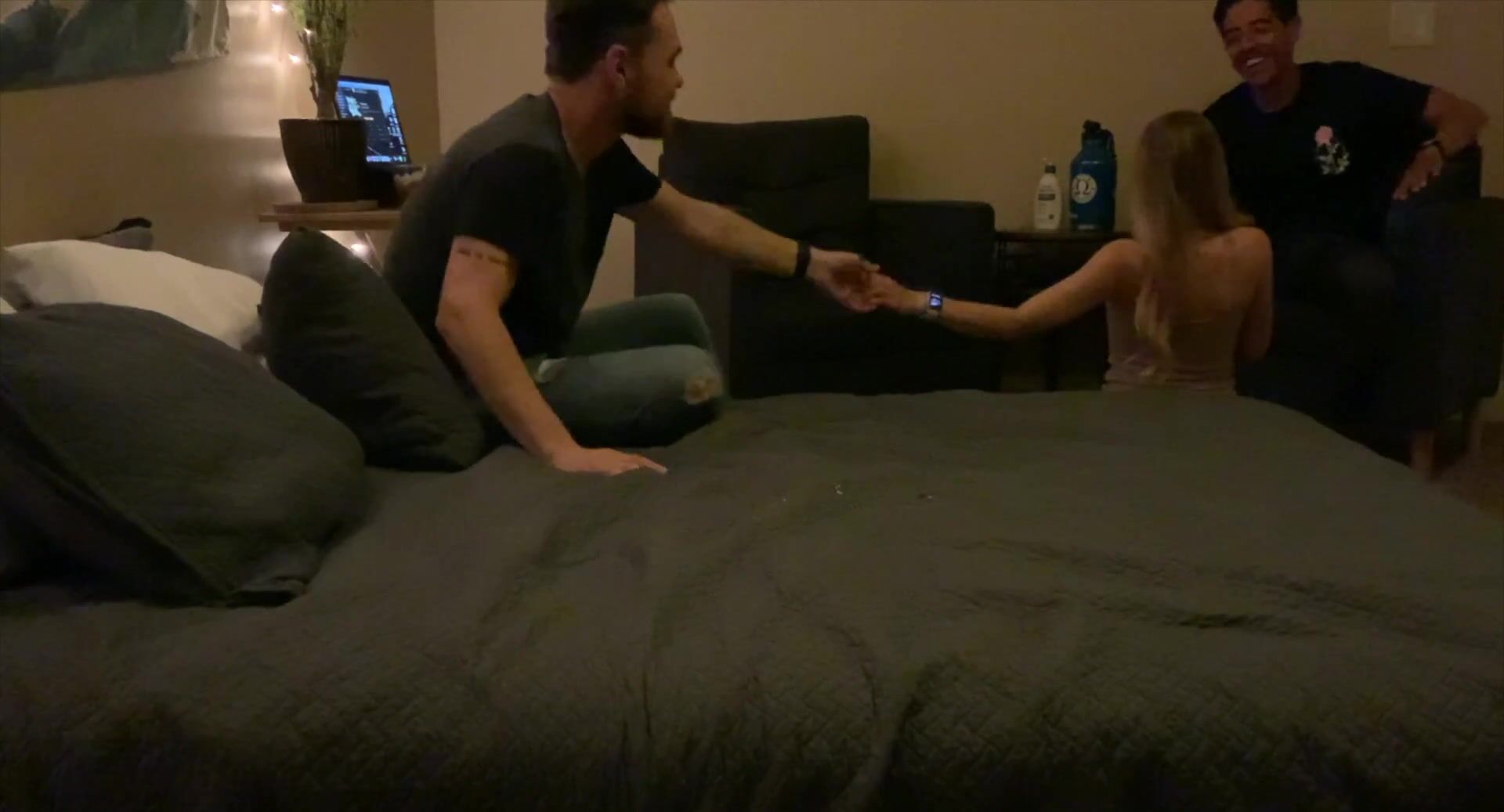 Mr-Mrs-Rave-Baes - Tripple CreamPie -4K