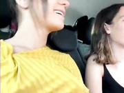 Carolinacazadora con la veci