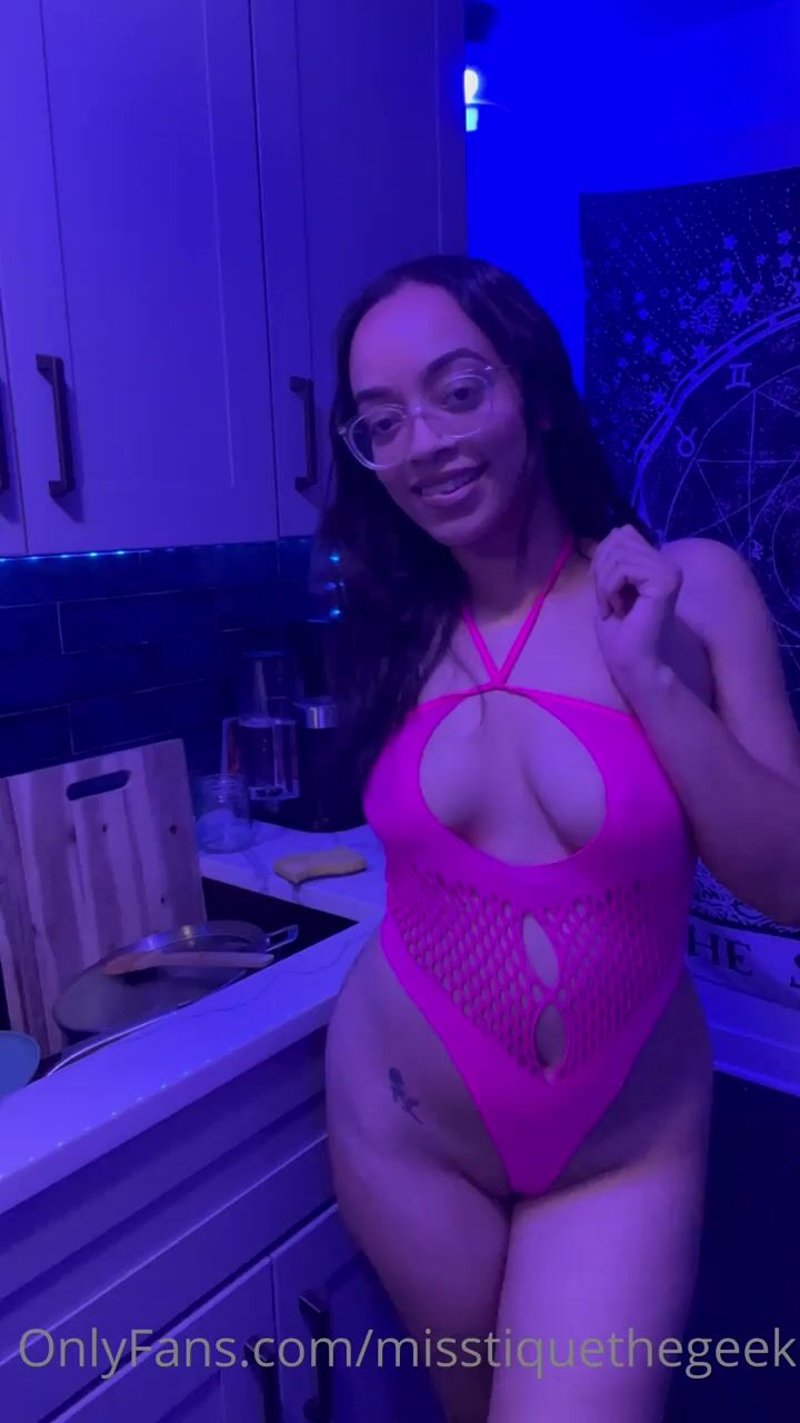 Mistiquethegeek tits