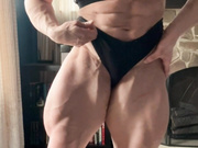 Emschub Amazing Nude Muscle