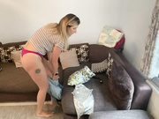 Hannah Locker change clothes