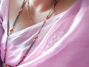 Telugu cute queen showing nipples