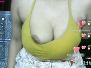 Hottirubi boobs show 3