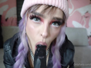 Holly Beth punk/goth dildo ride.