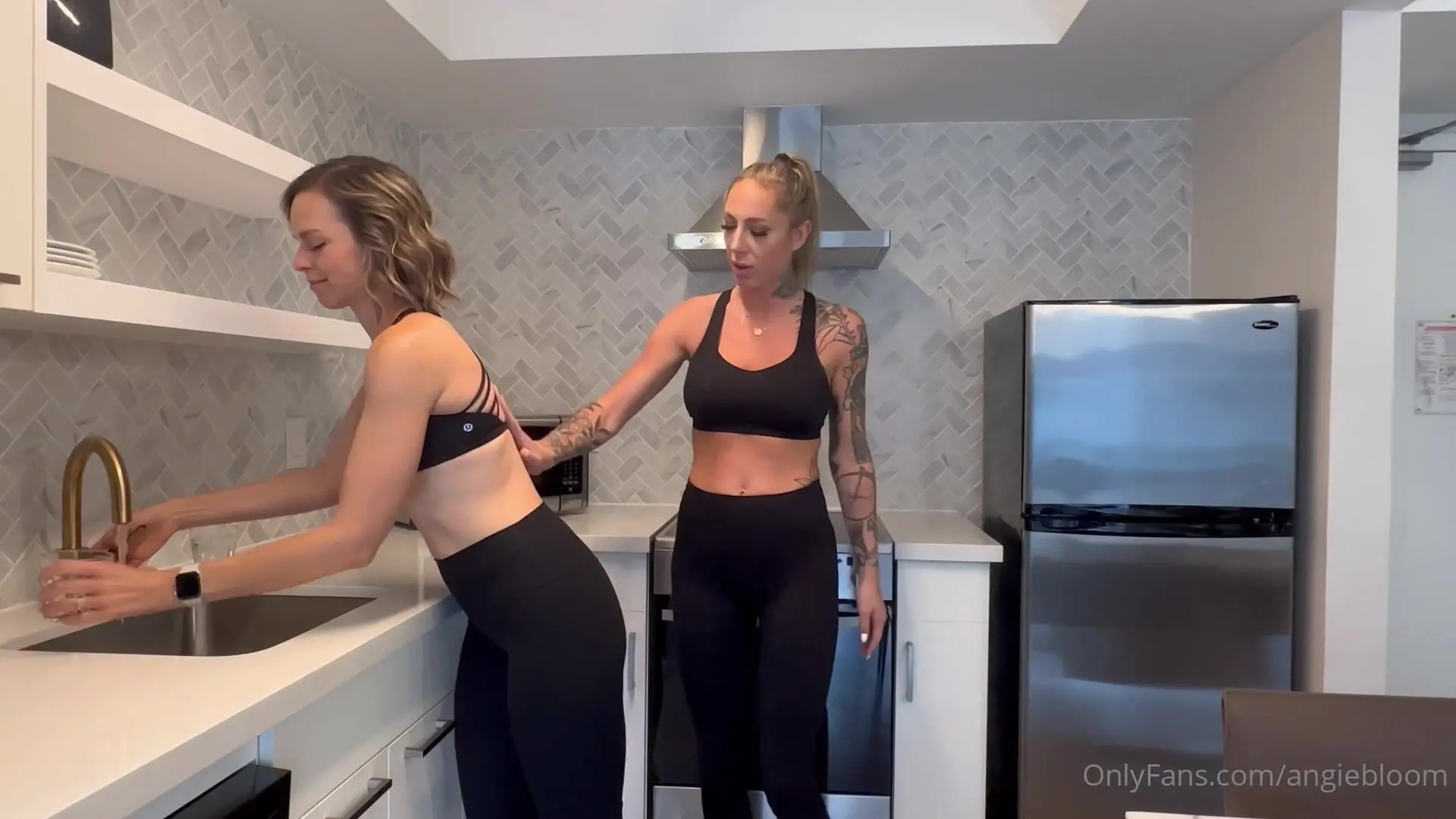 Serenity cox angie.bloom