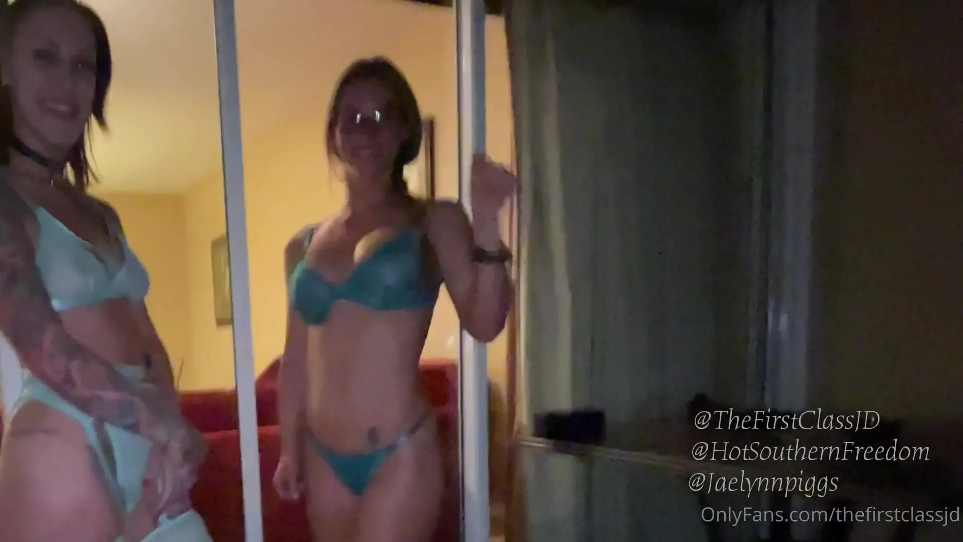 Lani Rail & Velvet Trixxx BBB Threesome - CamWhores