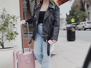 Angie Faith - date with MrLucky [720p]