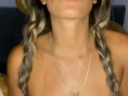 Vanecurra inedito OF argentina paja con squirt