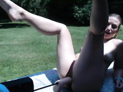 Milf Wynfreya Outdoor Dildo Fuck Machine