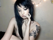 beautiful goth chick, new girl