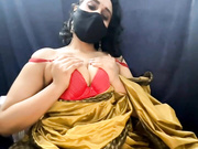 Luscouspussy shows Pinkish Nippels