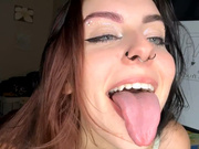 itssummerxo - Long Tongue Show (2024-01-04) Part 1/2