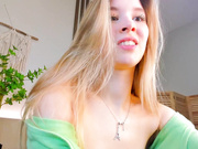 mila-HotPantyTeasePussPeek@13m-20-00-02-28-2024