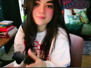 annatigarr topless et gode dans la chatte 21.03.24