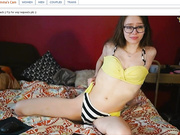 ElfenEmma returns and has a huge orgasm