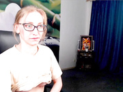 vikaericka topless and pussy flash