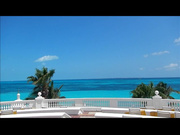 Pussy fingering under water