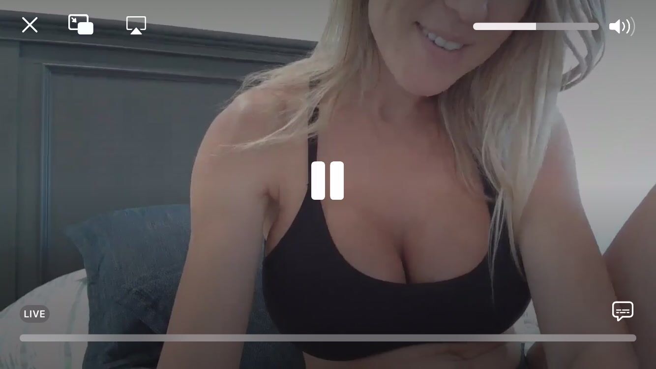 Blond_milf 2