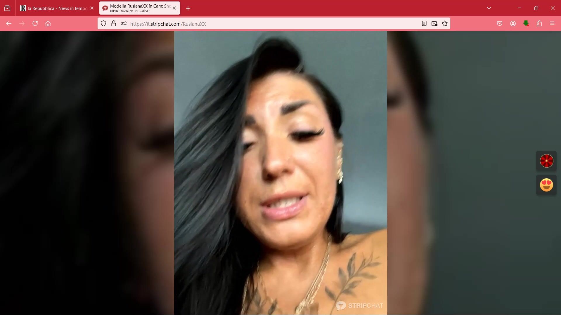 RuslanaXX squirt in car