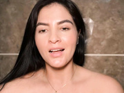 Carolina_Novoa squirt like a fountain in public