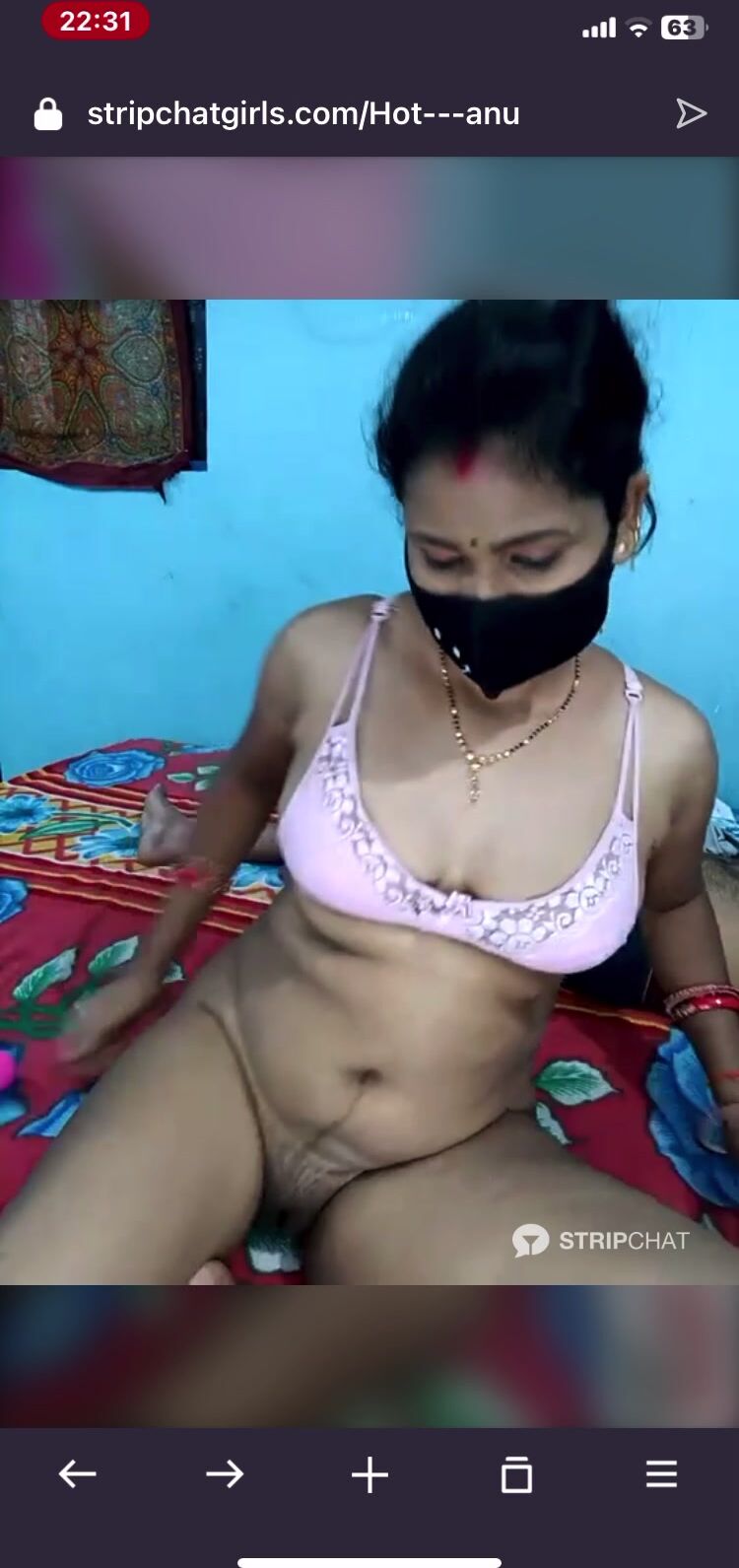 Hot—-anu 4