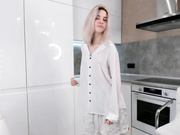 Lynetteeser downblouse