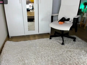 roxy_blue_eyed_ 2023-11-16 22-04-33