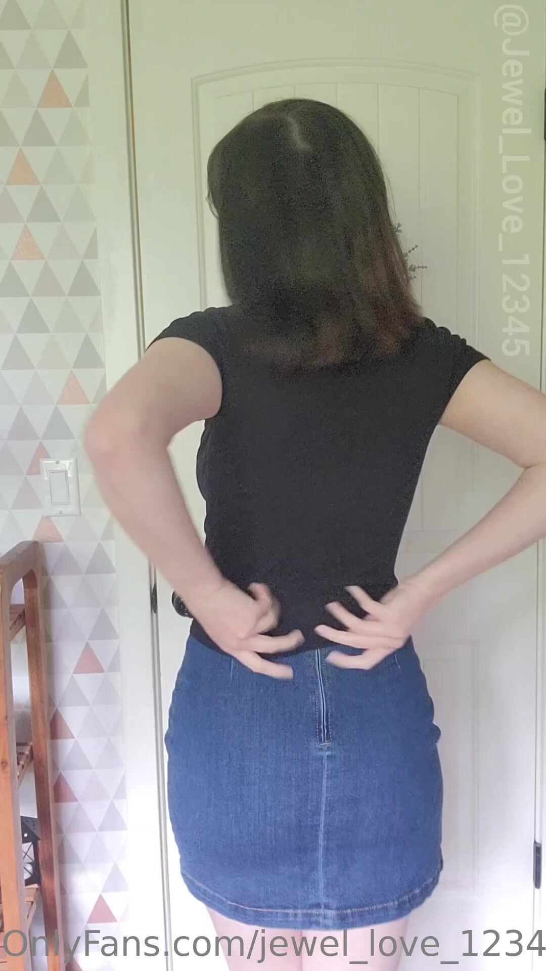 Jewel_love striptease