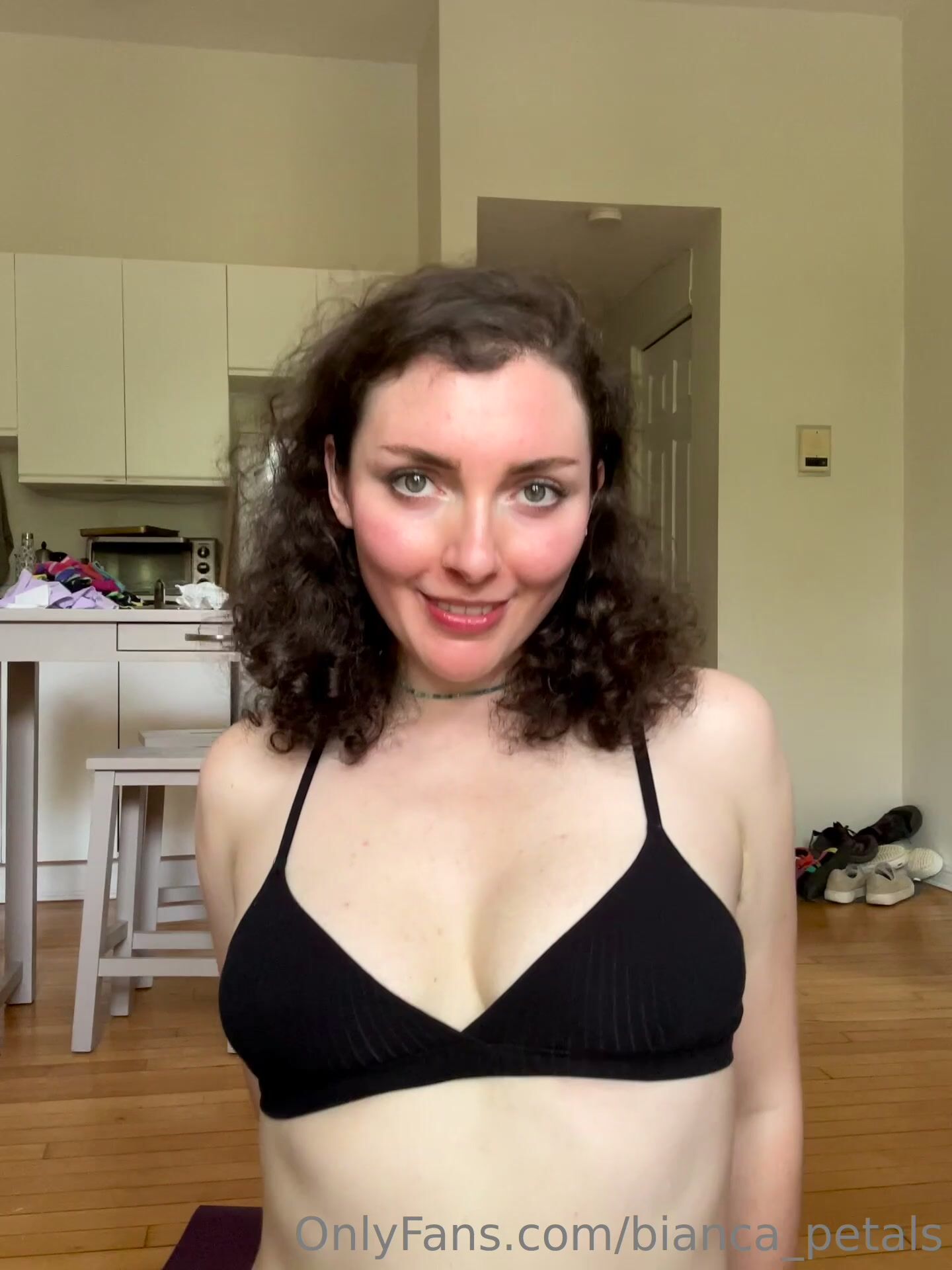 Bianca_Petals (17)