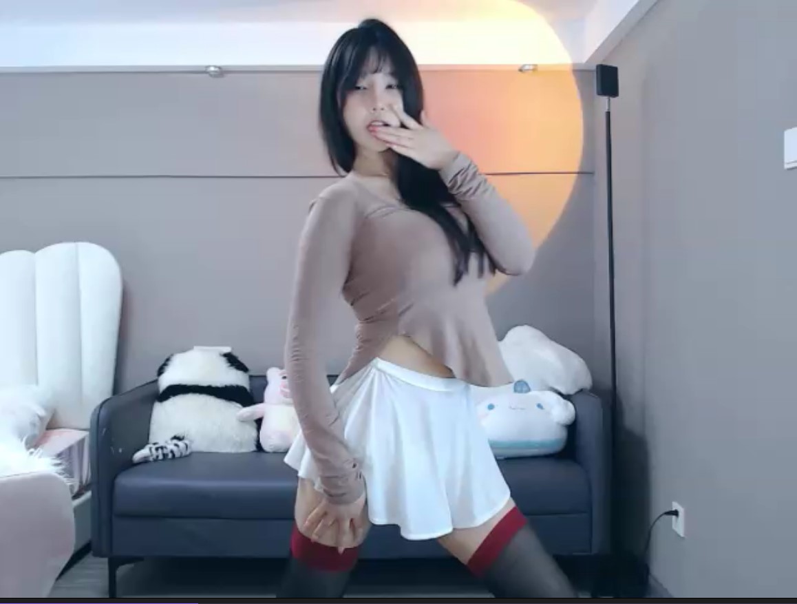 Yingwu520 Private Show 2 - CamWhores