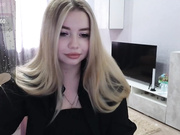 CB_maymallorie_September-25-2024_12-20-30 handbra big b