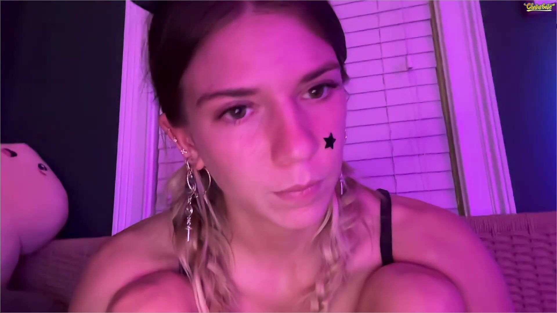 Oliviahansleyy 3