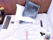 Lina_Divaa Fuckmachine